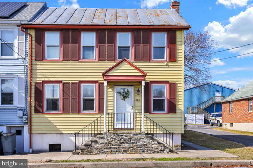 listing main photo