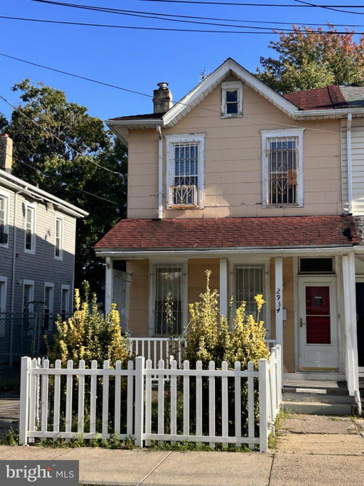 listing main photo