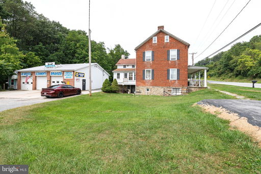 listing main photo