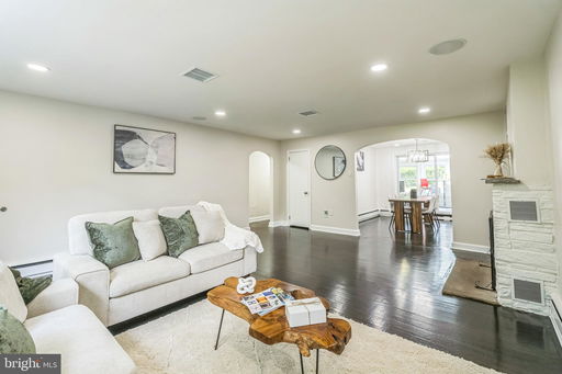 Media Image 3