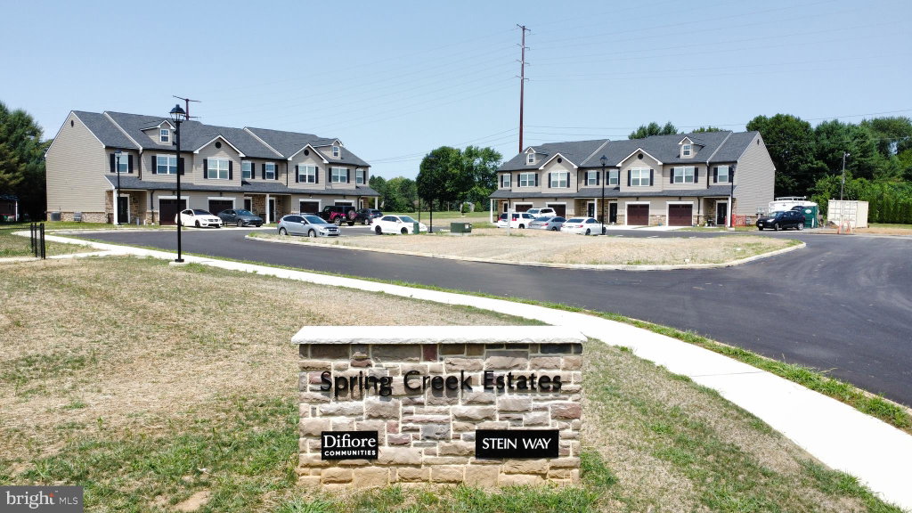 6645 Stein Way,Unit 6639-6661, Macungie, PA 18062