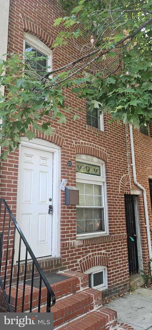 listing main photo