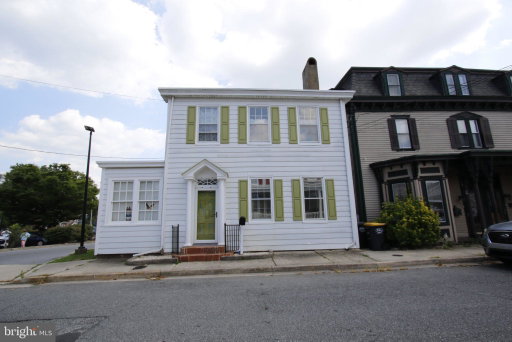 listing main photo