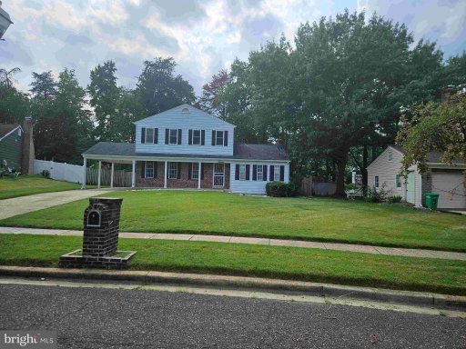 listing main photo