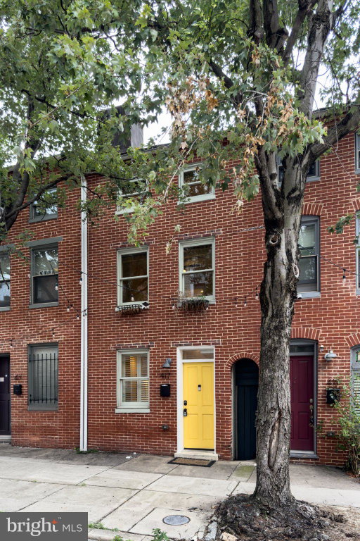 listing main photo