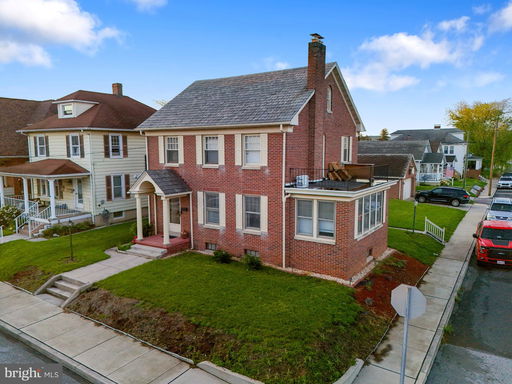 listing main photo