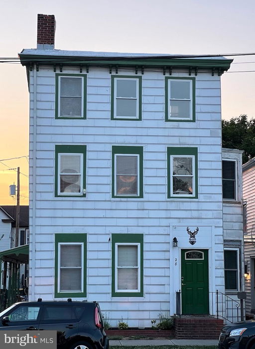 listing main photo