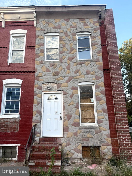 listing main photo