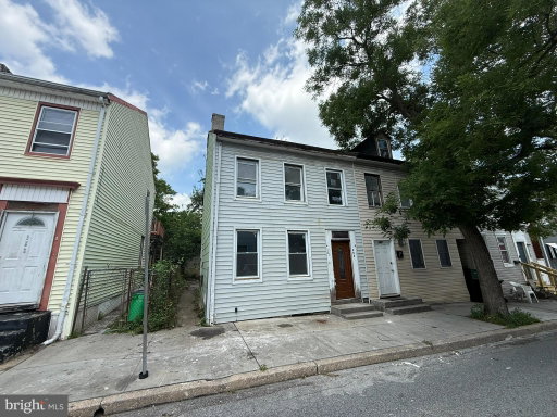 listing main photo