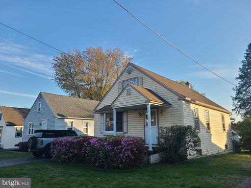 listing main photo