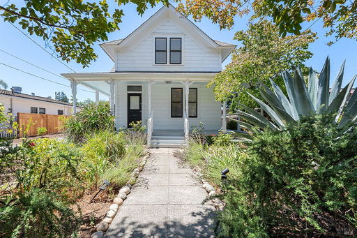 listing main photo