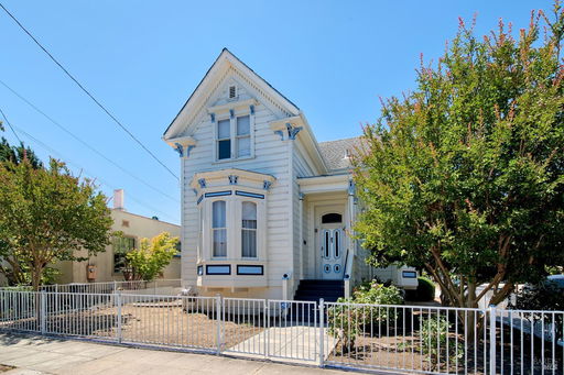 listing main photo