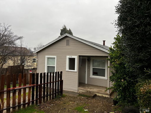 listing main photo