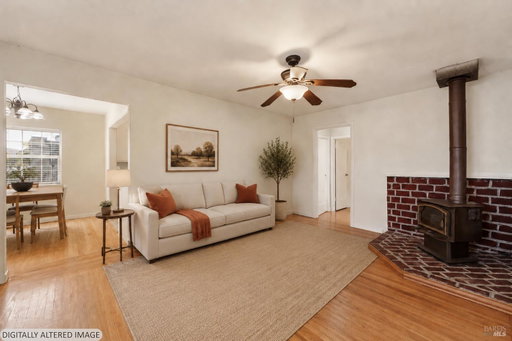 listing main photo