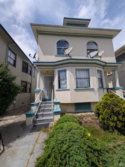 listing main photo