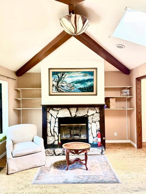 listing main photo