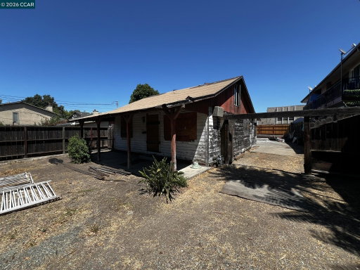 listing main photo