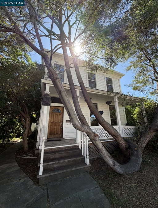 listing main photo