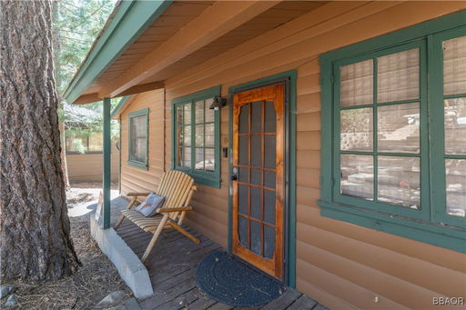listing main photo