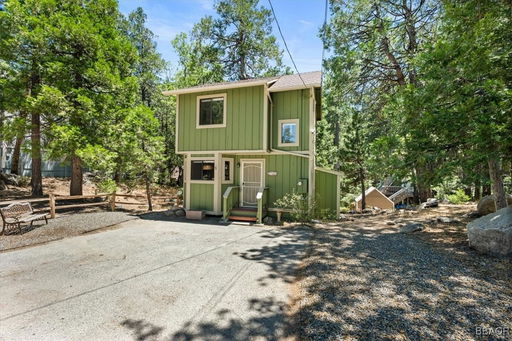 listing main photo