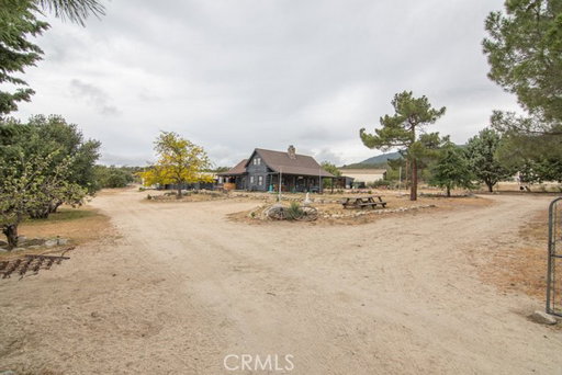 listing main photo