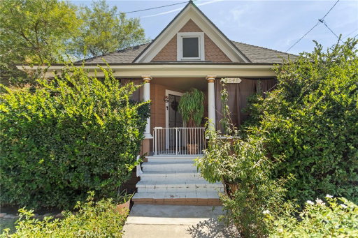 listing main photo
