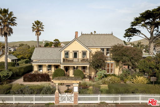 listing main photo