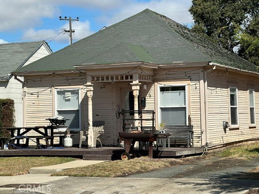 listing main photo