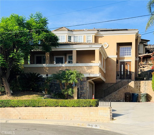 listing main photo