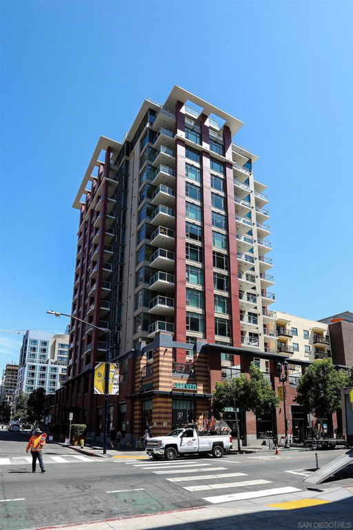 listing main photo
