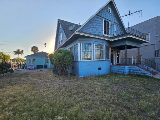 listing main photo