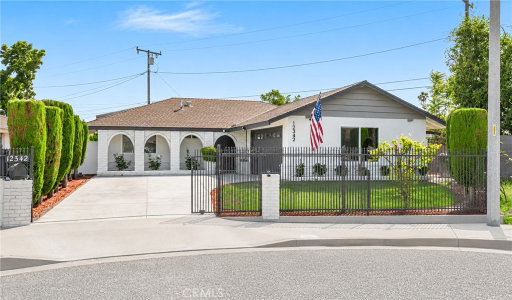 listing main photo