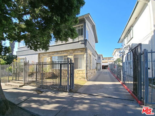 listing main photo