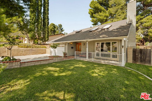 listing main photo