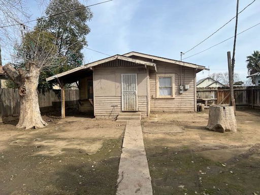 listing main photo