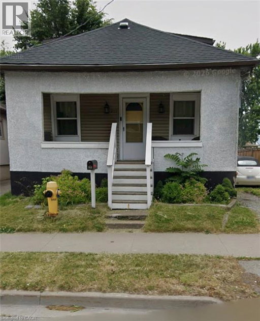 listing main photo