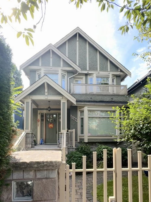 listing main photo