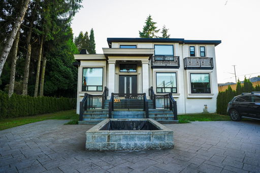 listing main photo
