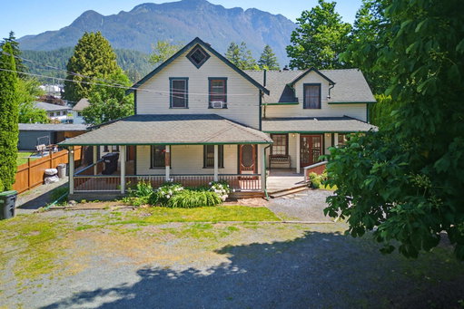 listing main photo