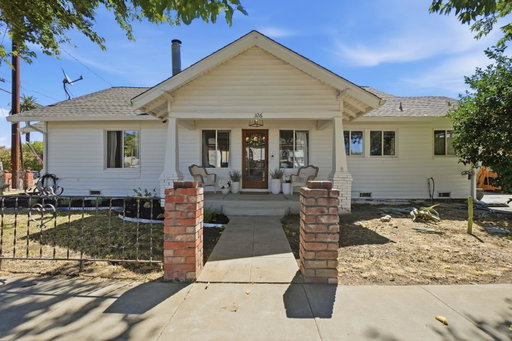 listing main photo