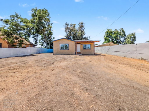 listing main photo