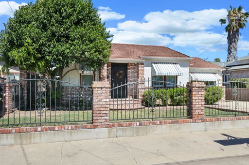 listing main photo