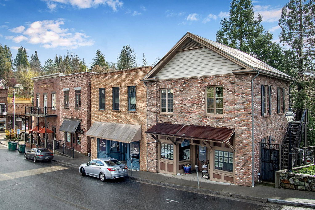 100 Union St, Nevada City, CA 95959