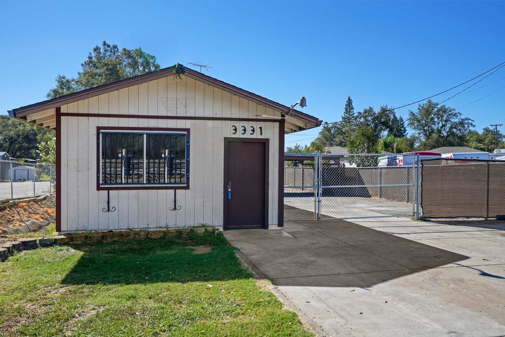 3331 Taylor Rd, Loomis, CA 95650