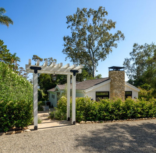 listing main photo