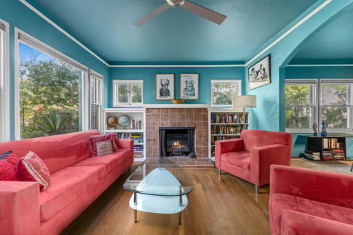 listing main photo