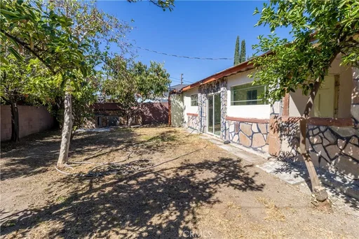 listing main photo