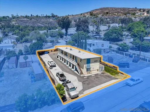 listing main photo