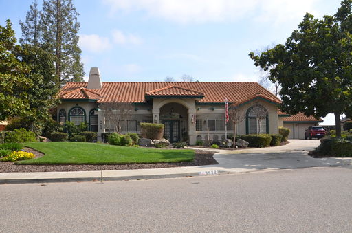 listing main photo