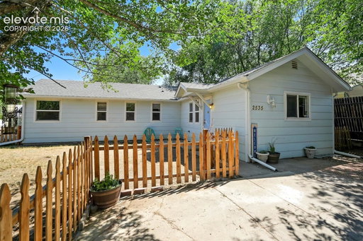 listing main photo